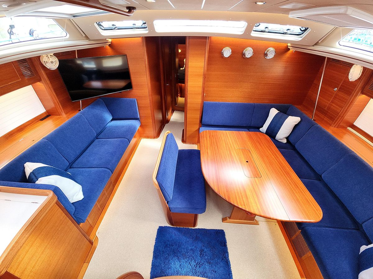 2023 Hallberg-Rassy 57 