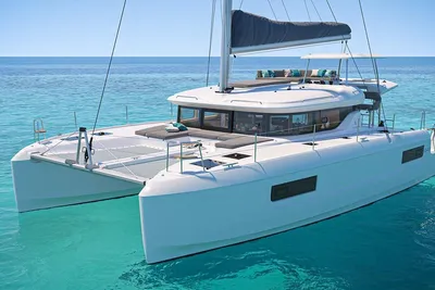 Lagoon 43