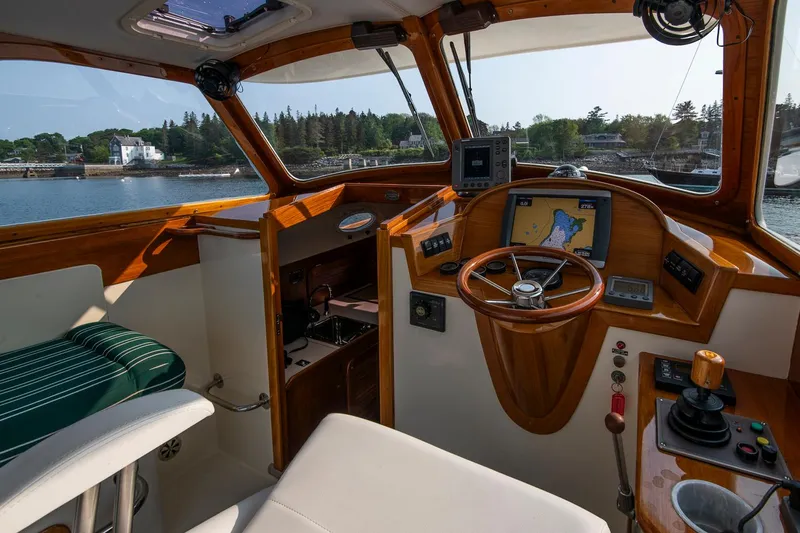 Promise Yacht Photos Pics 