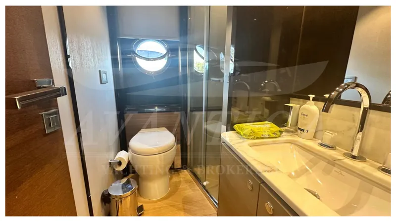  Yacht Photos Pics ABSOLUTE NAVETTA 73