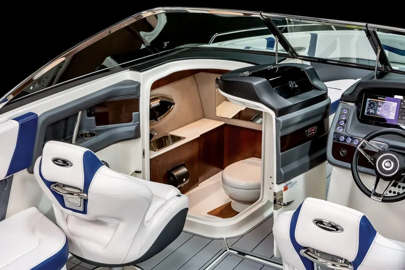 270-100 Yacht Photos Pics Manufacturer Provided Image
