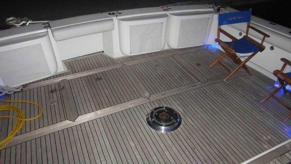 2004 Riviera 64 