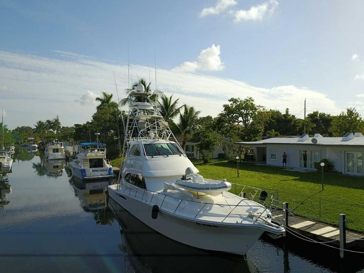 2004 Riviera 64 