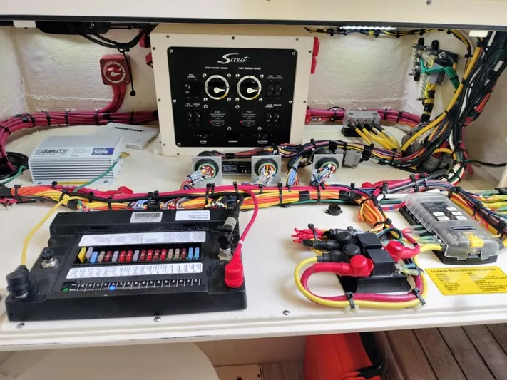 Forever Intrepid Yacht Photos Pics Wiring