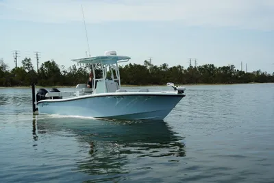 Yellowfin 26 Hybrid