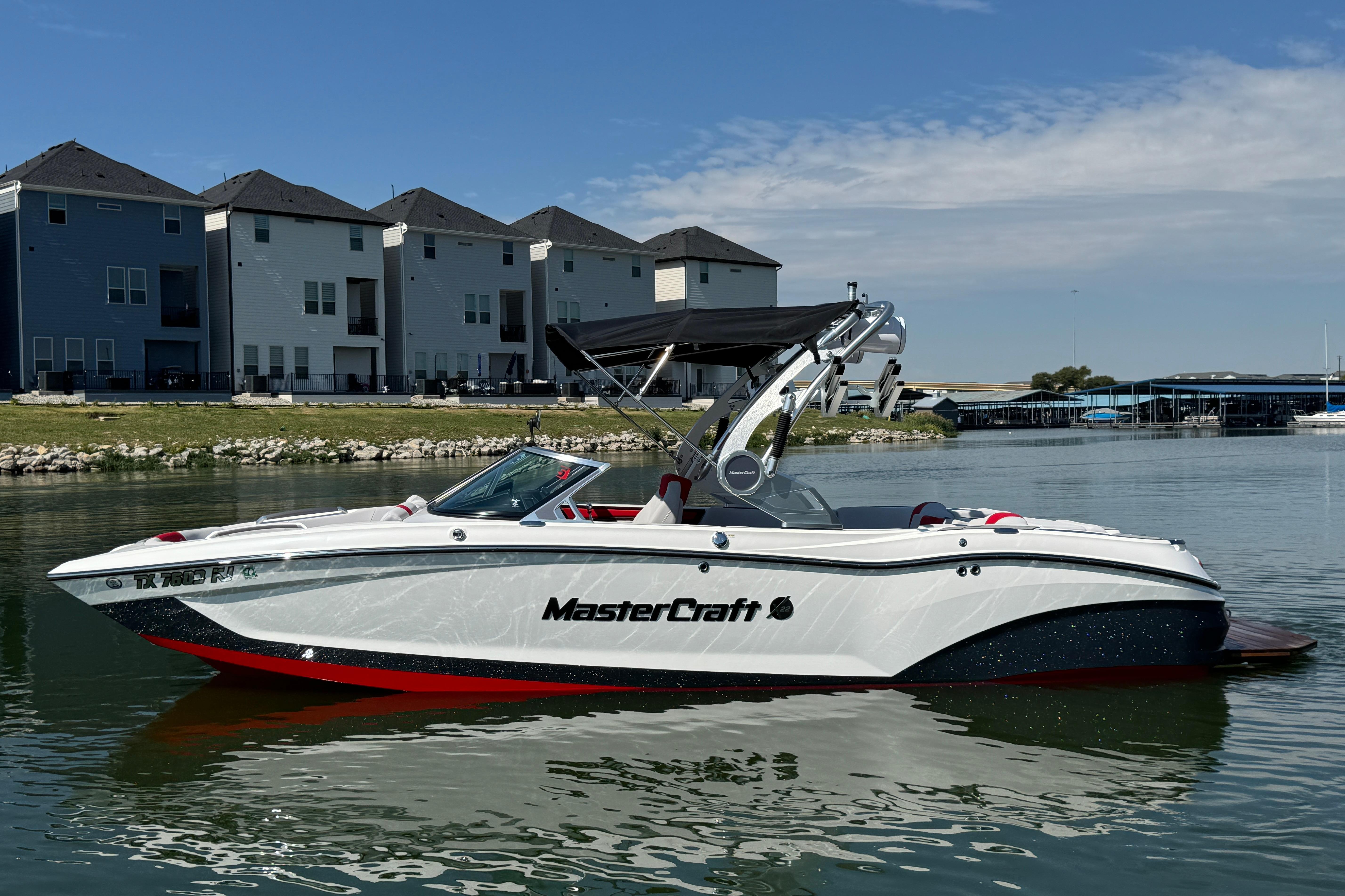 MasterCraft X22
