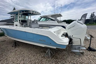 Boston Whaler 330 Outrage