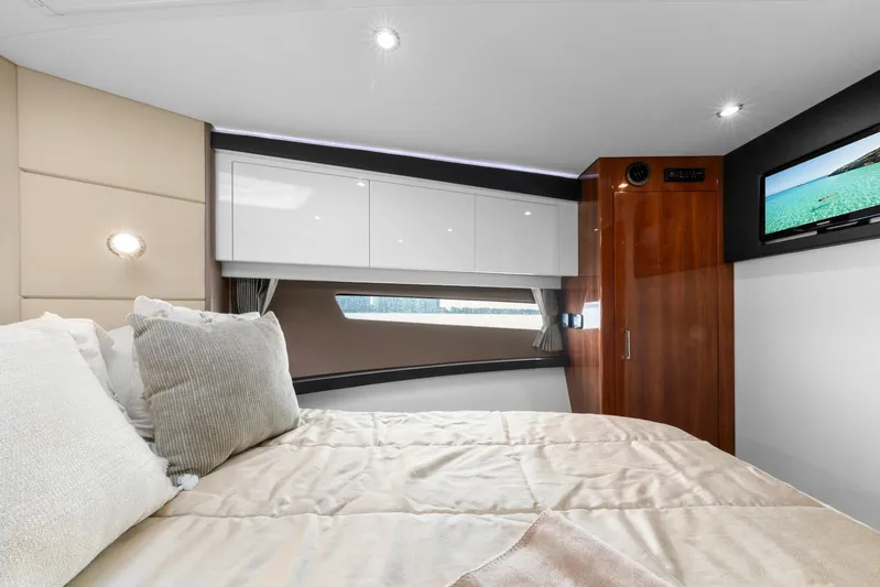 Nauti-lin Yacht Photos Pics 