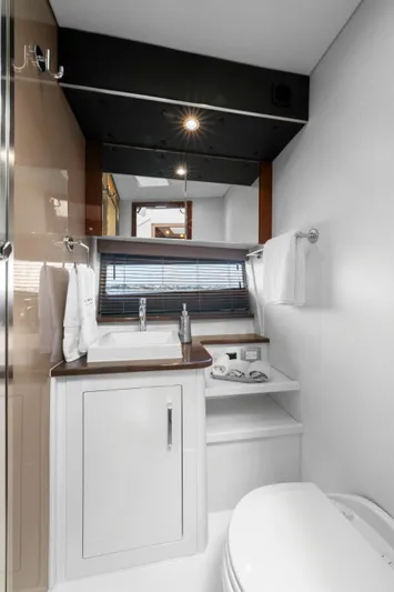 Nauti-lin Yacht Photos Pics 