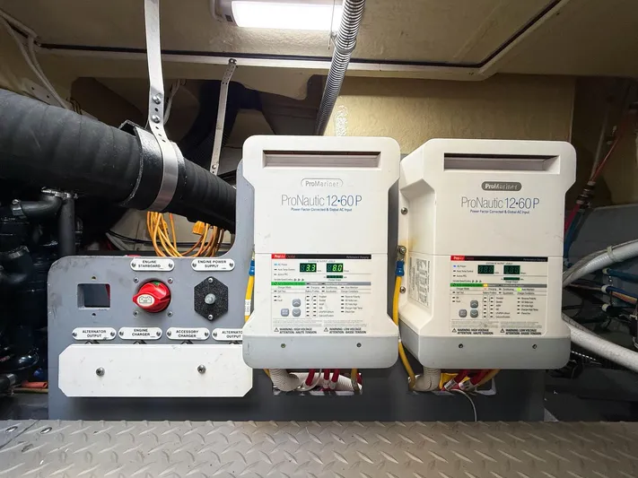 Nauti-lin Yacht Photos Pics 