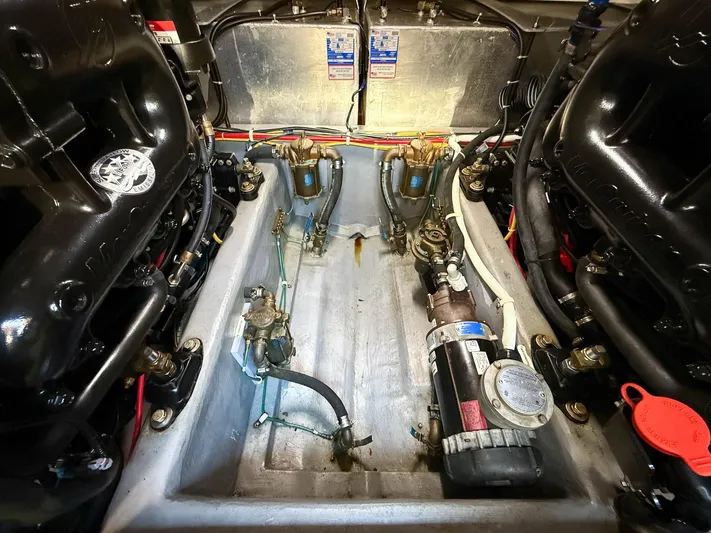 Nauti-lin Yacht Photos Pics 