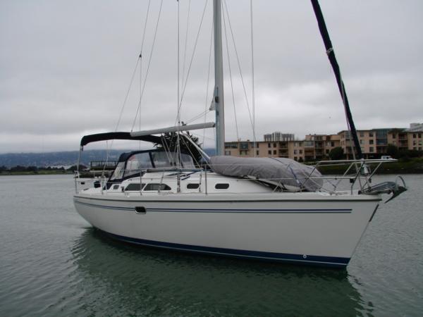 2005 Catalina 350