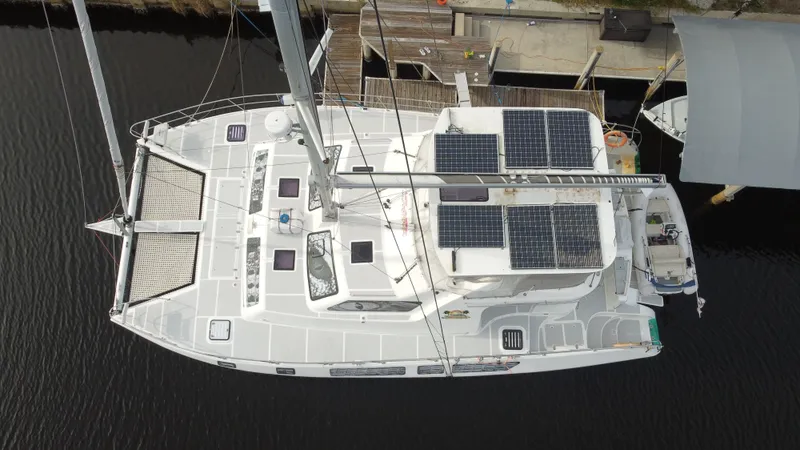 Insta Gator Yacht Photos Pics 