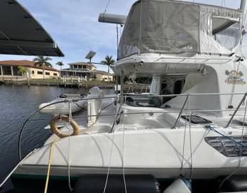 Yacht
