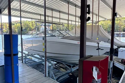 Regal 2700 Bowrider