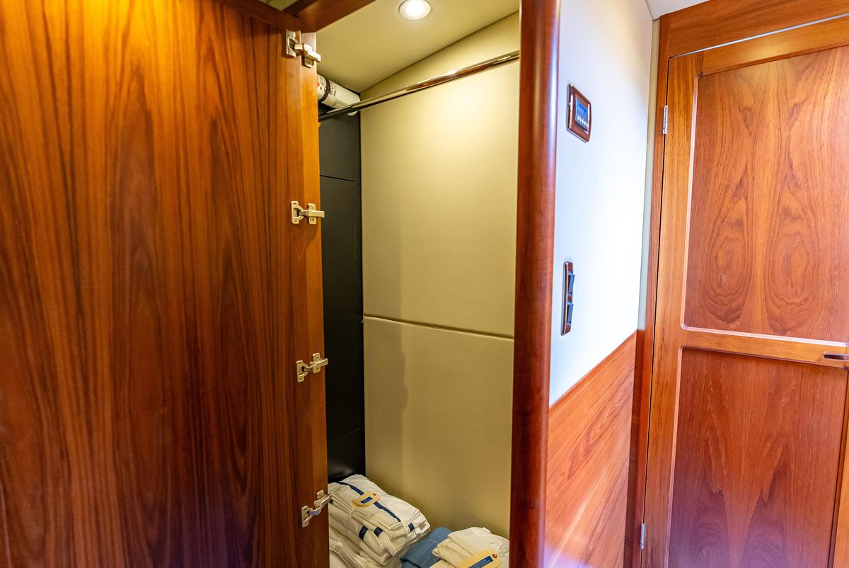 2018 Palm Beach Motor Yachts 55 