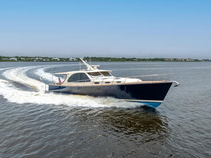 Zephyr Yacht Photos Pics 