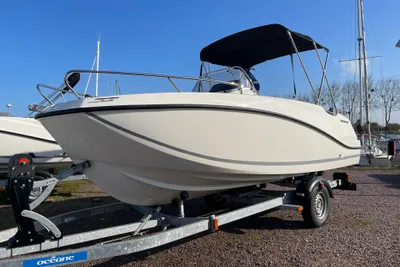 2024 Quicksilver Activ 555 Open