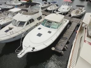 2000 Tiara Yachts 3500 Open