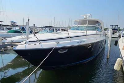Rinker 400 Express Cruiser