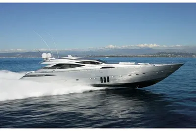 2010 Pershing 115
