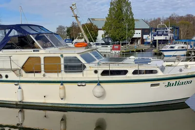1982 Valkkruiser Moter Cruiser