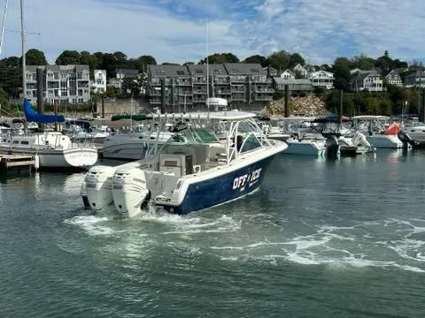 Off Ice Yacht Photos Pics 