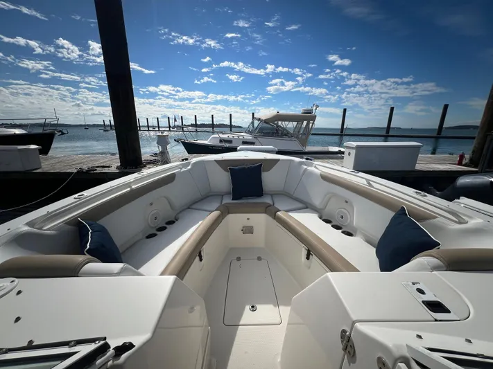 Off Ice Yacht Photos Pics 