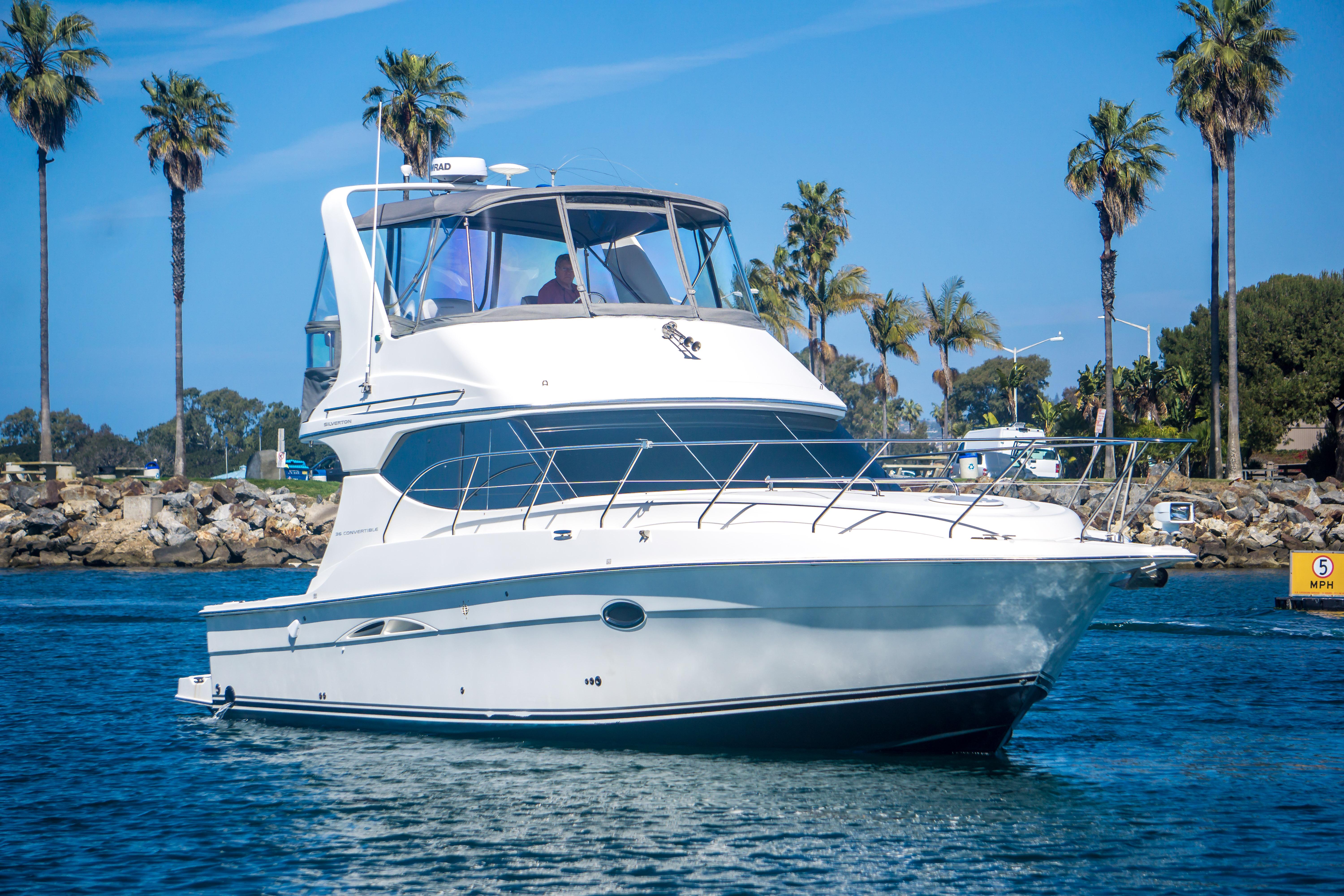 Silverton 36 Convertible