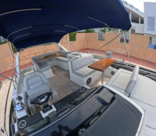 Locos Y Libres 2017 Sea Ray 510 Fly @ Cancun Yacht Photos Pics 