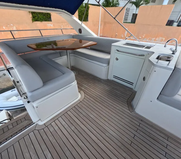 Locos Y Libres 2017 Sea Ray 510 Fly @ Cancun Yacht Photos Pics 