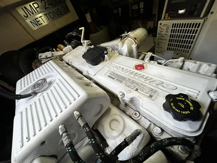 Locos Y Libres 2017 Sea Ray 510 Fly @ Cancun Yacht Photos Pics 