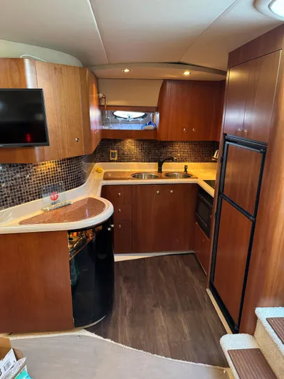 Sunday Mornings Yacht Photos Pics 