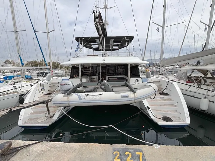 Avra Yacht Photos Pics Lagoon 560 S2