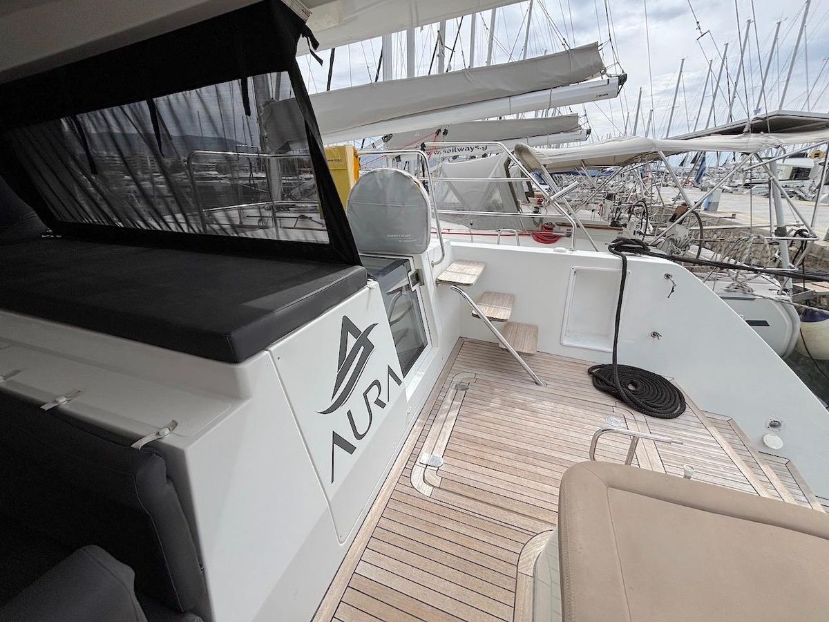2014 Lagoon 56 