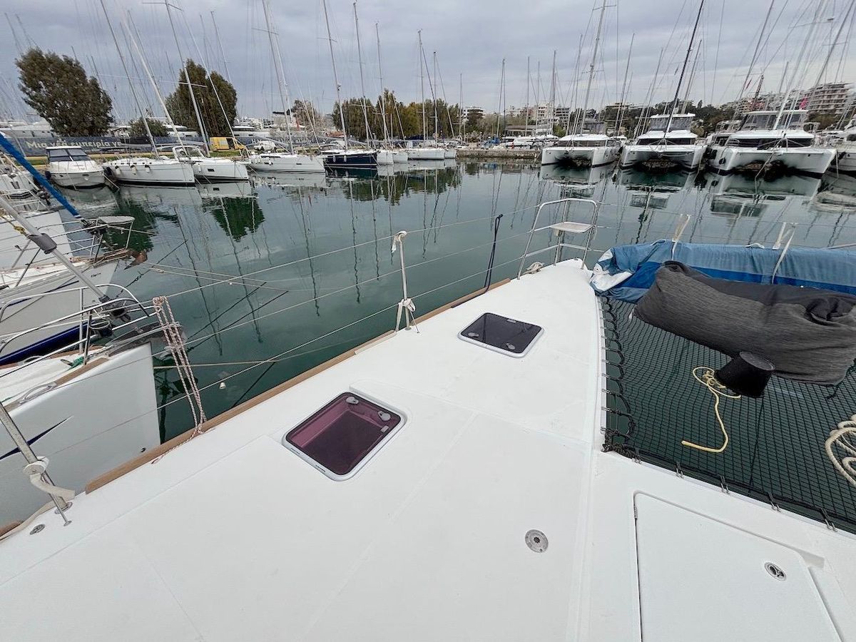 2014 Lagoon 56 