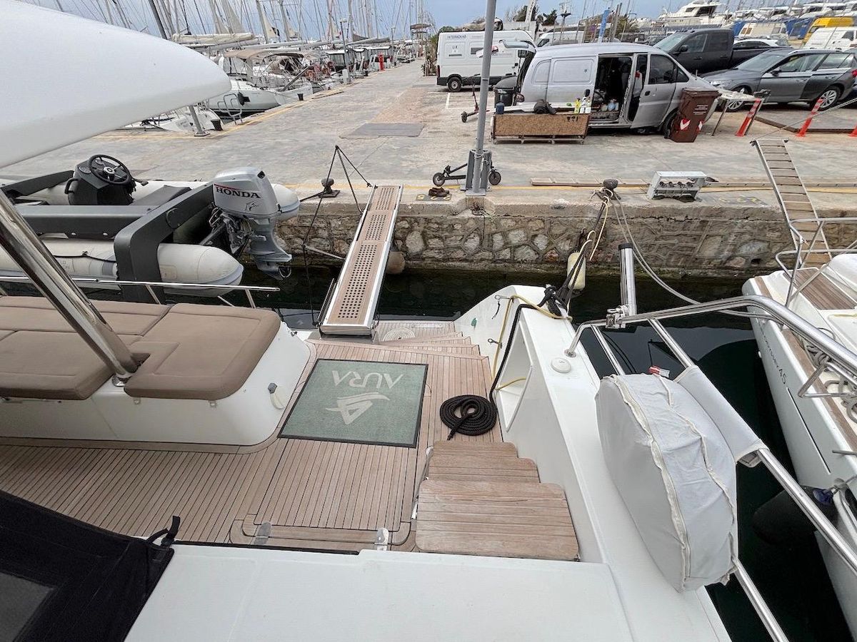 2014 Lagoon 56 