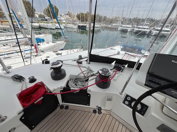 Avra Yacht Photos Pics 