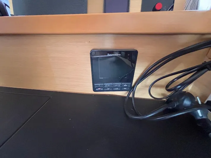 Avra Yacht Photos Pics 