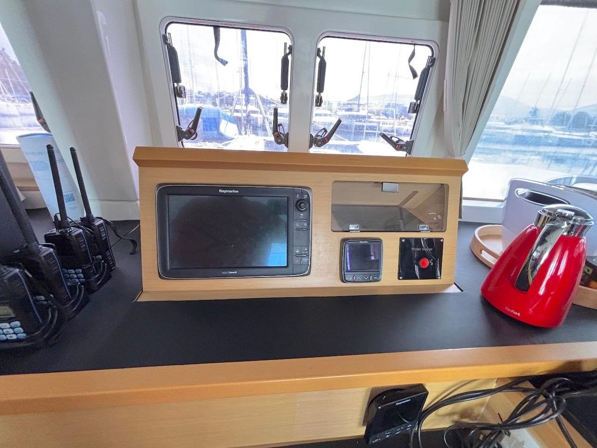 2014 Lagoon 56 