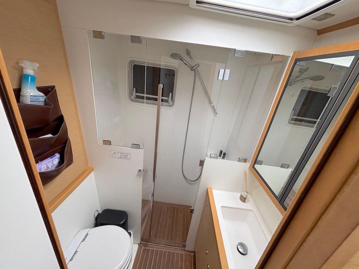 2014 Lagoon 56 