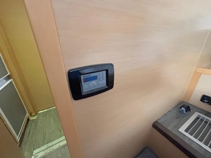 Avra Yacht Photos Pics 