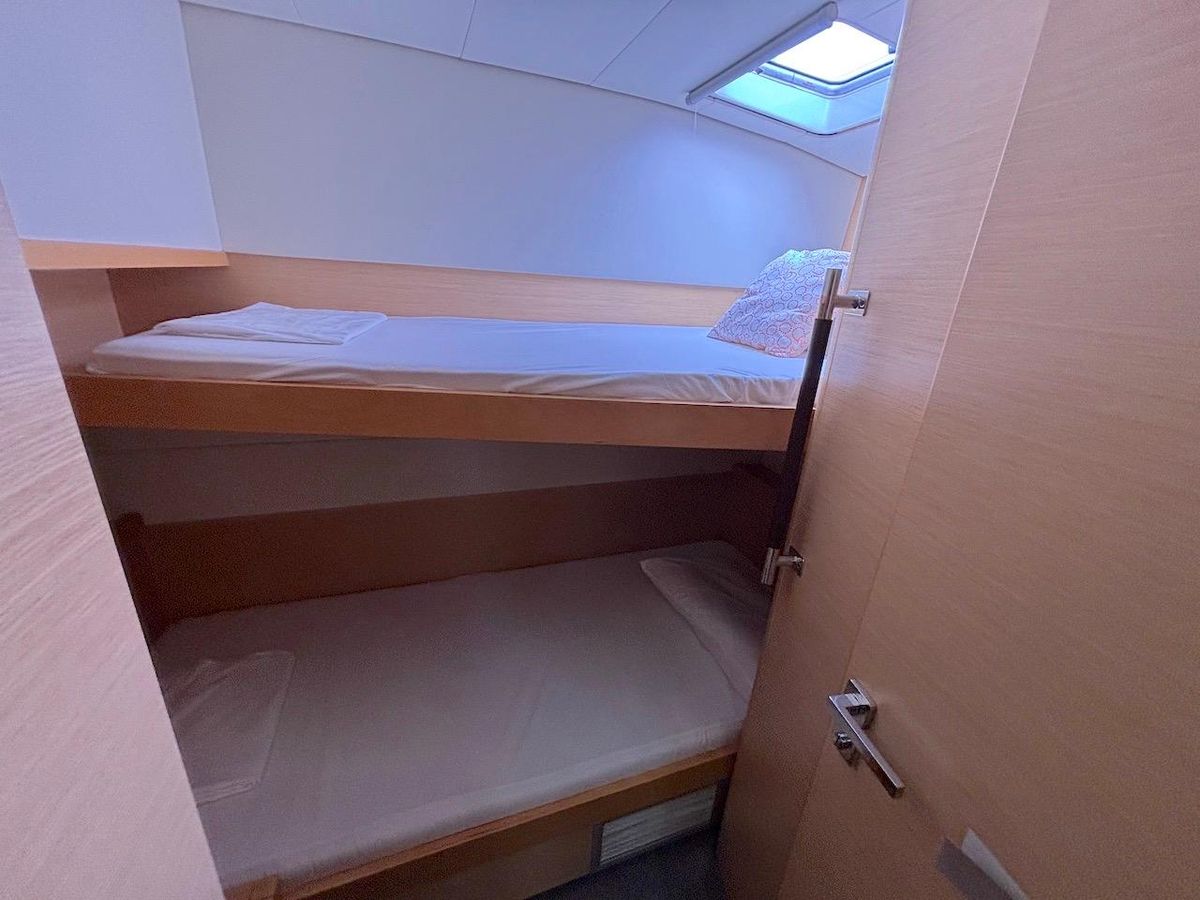 2014 Lagoon 56 