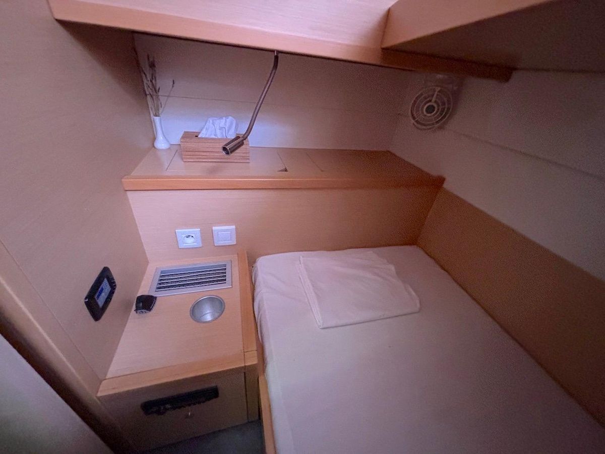 2014 Lagoon 56 