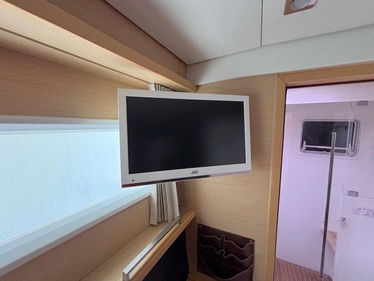 2014 Lagoon 56 