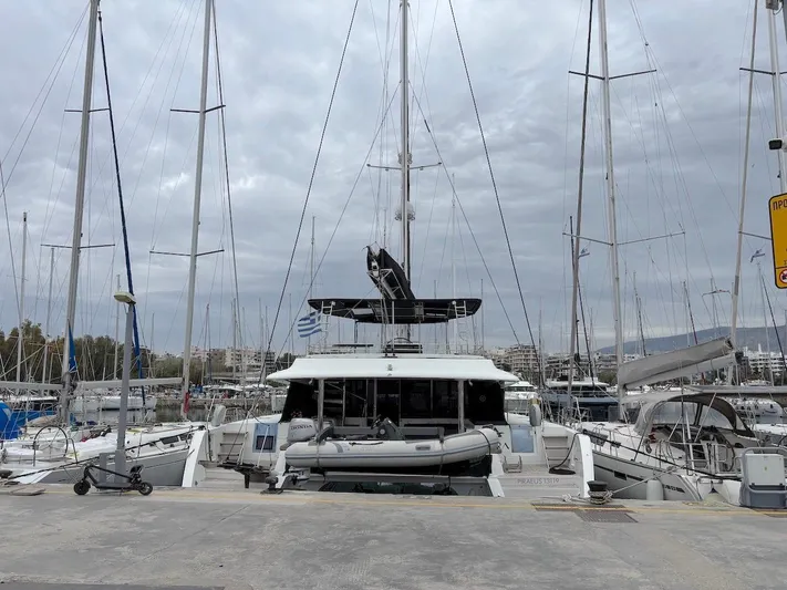 Avra Yacht Photos Pics 