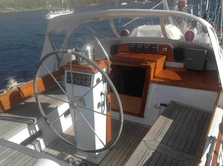 Paquet Yacht Photos Pics 