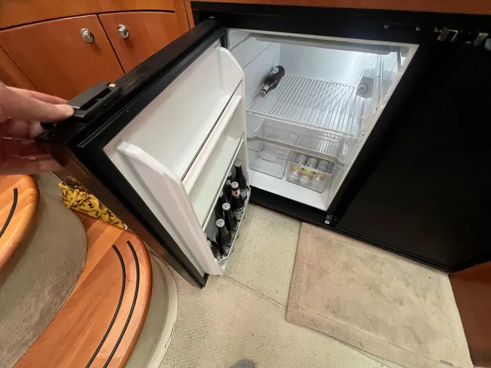 Somora Dis Yacht Photos Pics 