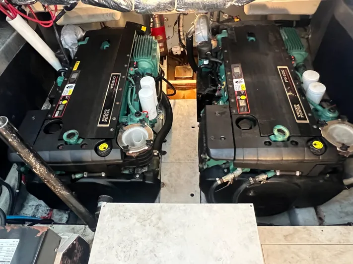 Somora Dis Yacht Photos Pics 