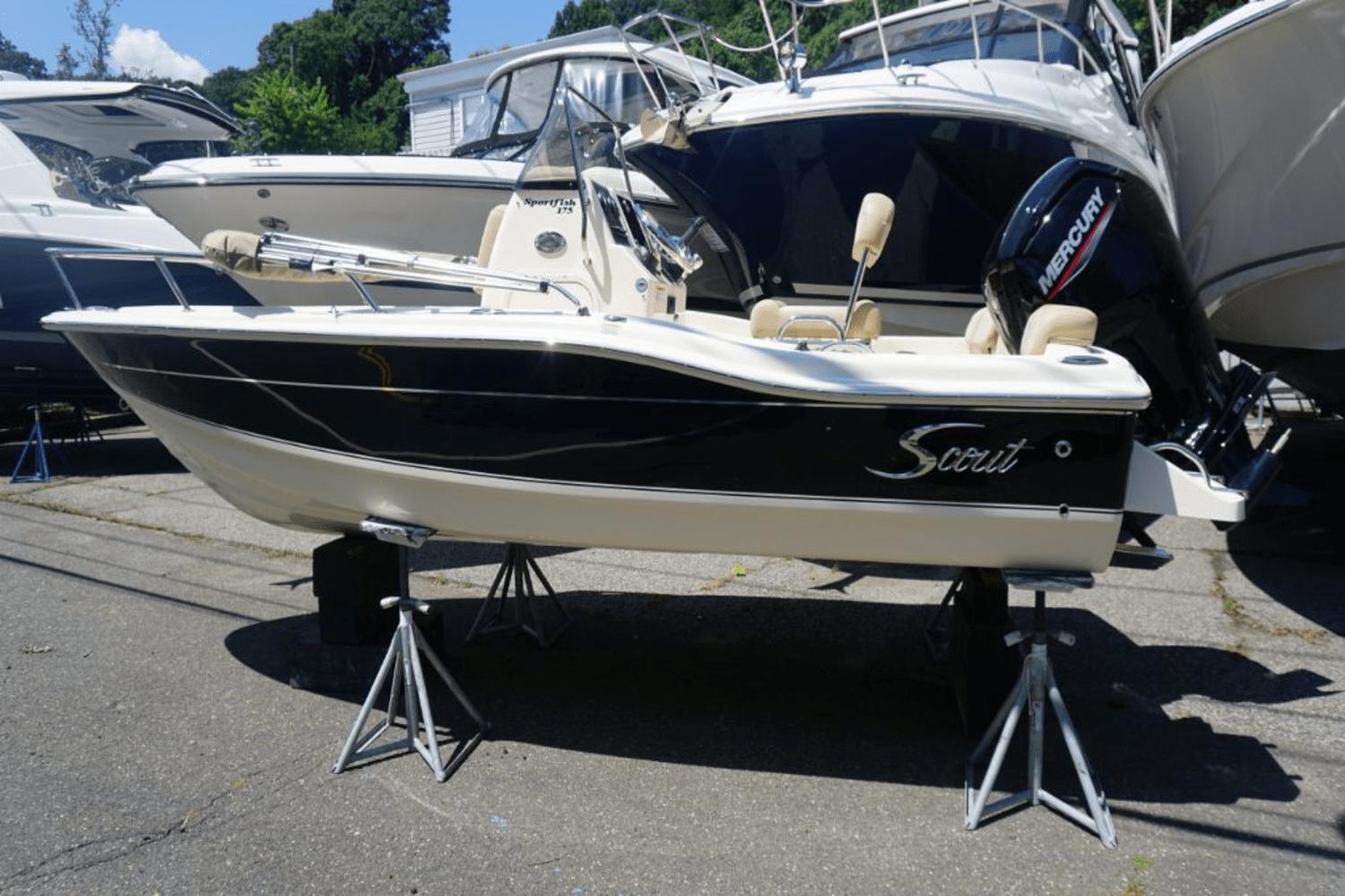 2024 Scout 175 Sportfish Barche da pesca sportiva in vendita YachtWorld